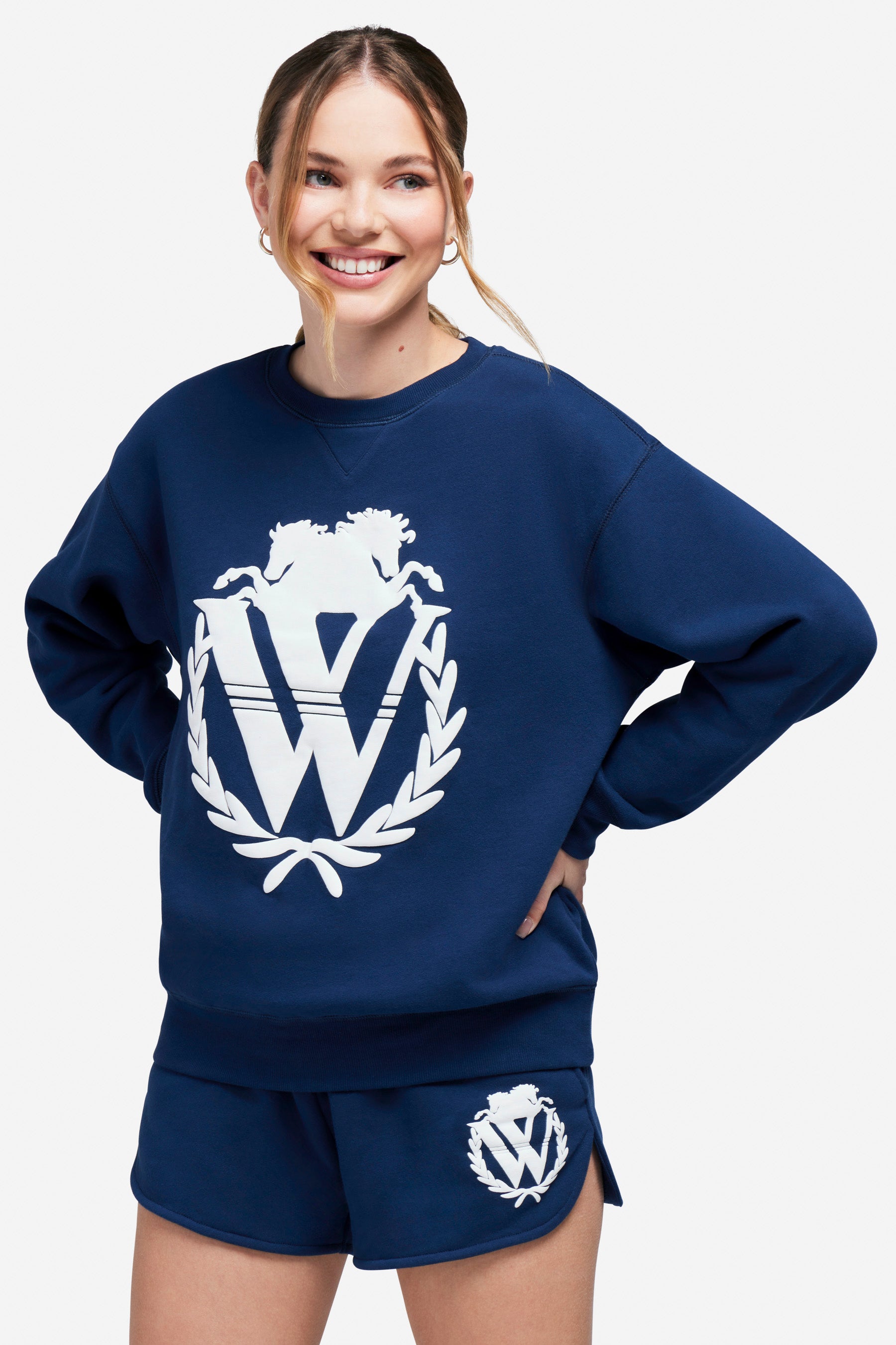 90s Crest Cody Sweatshirt | Pageant Blue