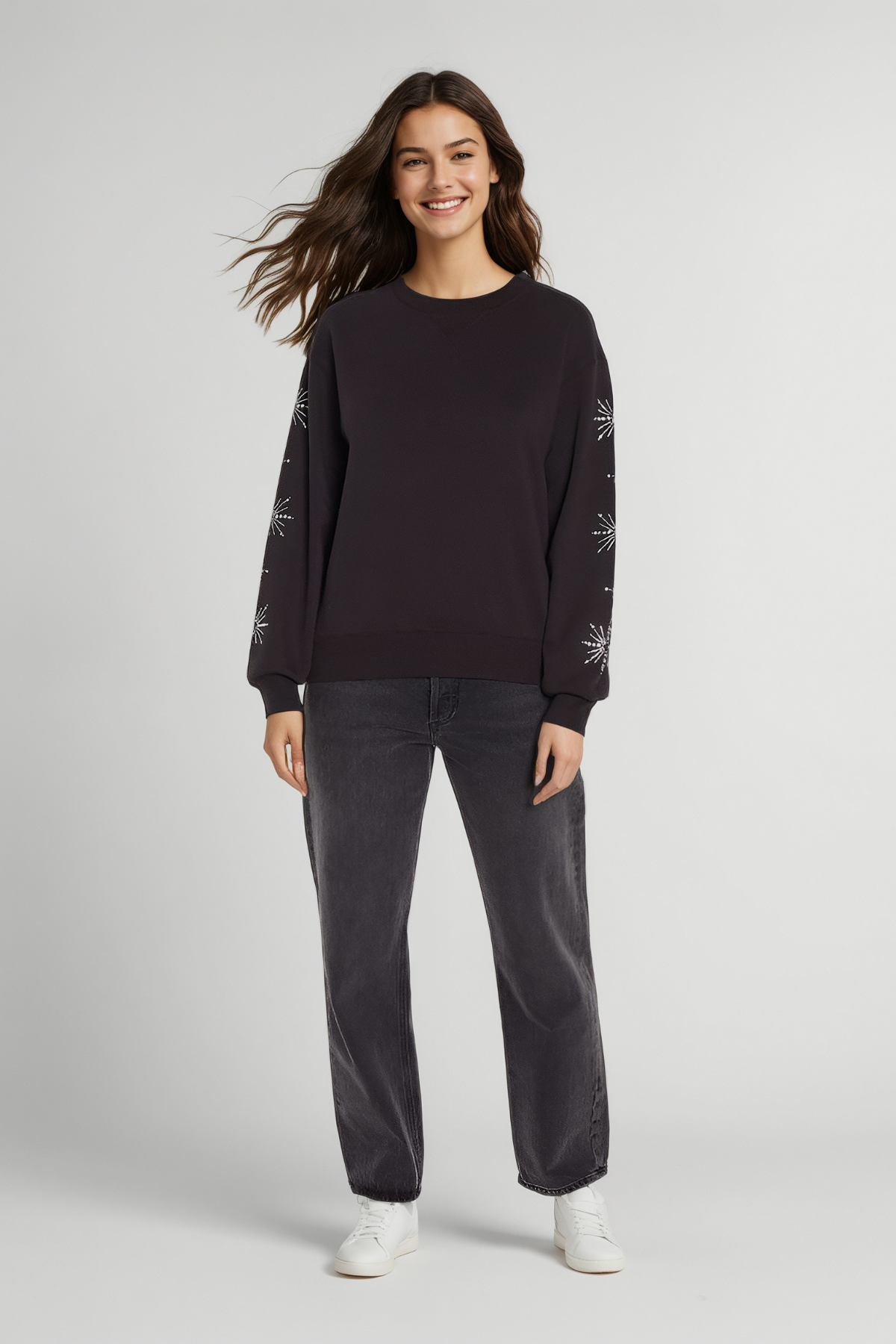 Snowflake Cody Sweatshirt | Black Beauty