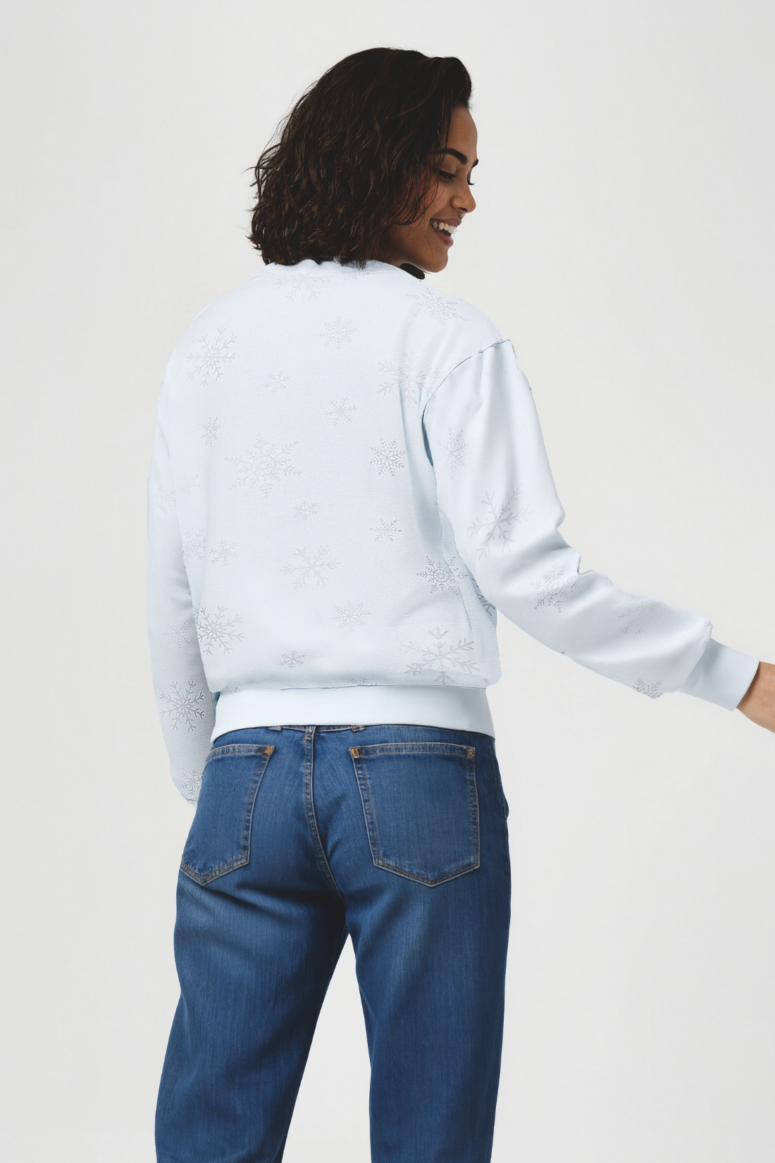 Snowflake Charlie Sweatshirt | Ballad Blue Scattered Snowflake