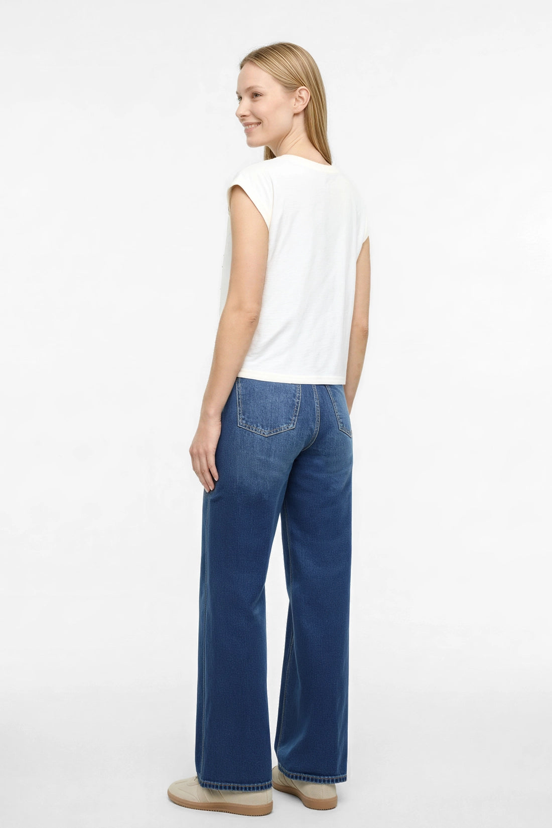 Rhinestone Nova Tee | Snow White