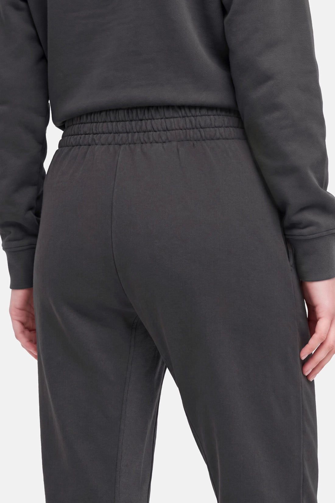 Jade Jogger - Pirate Black