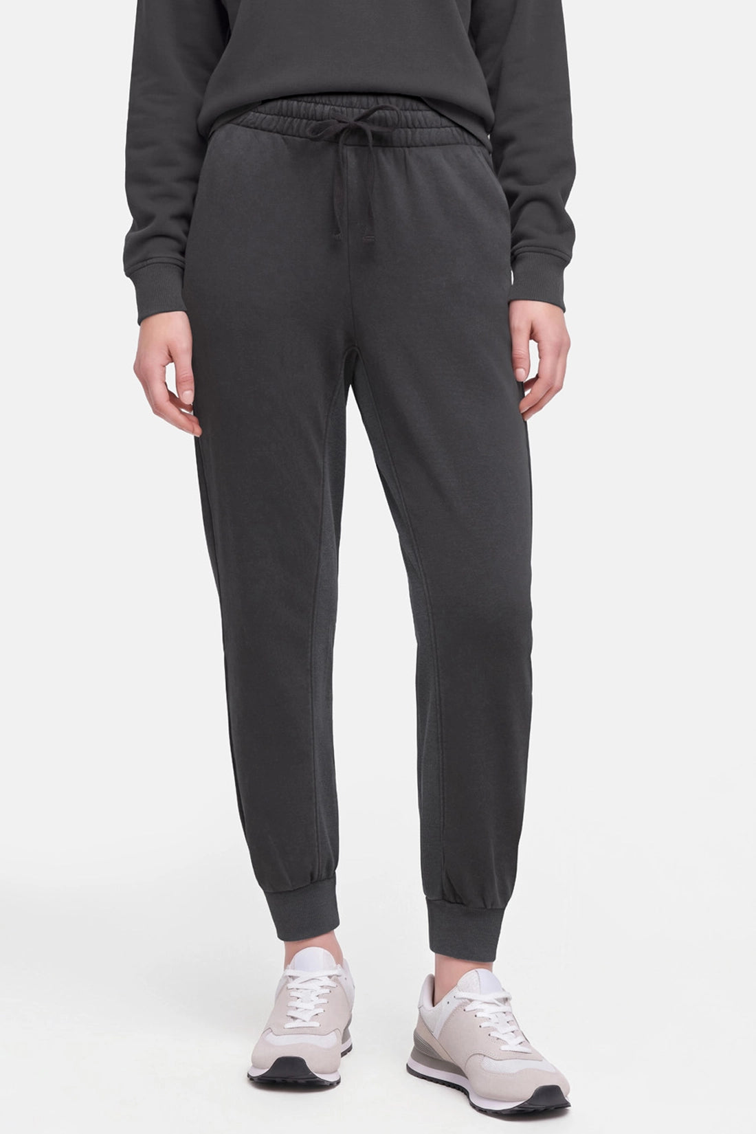 Jade Jogger - Pirate Black
