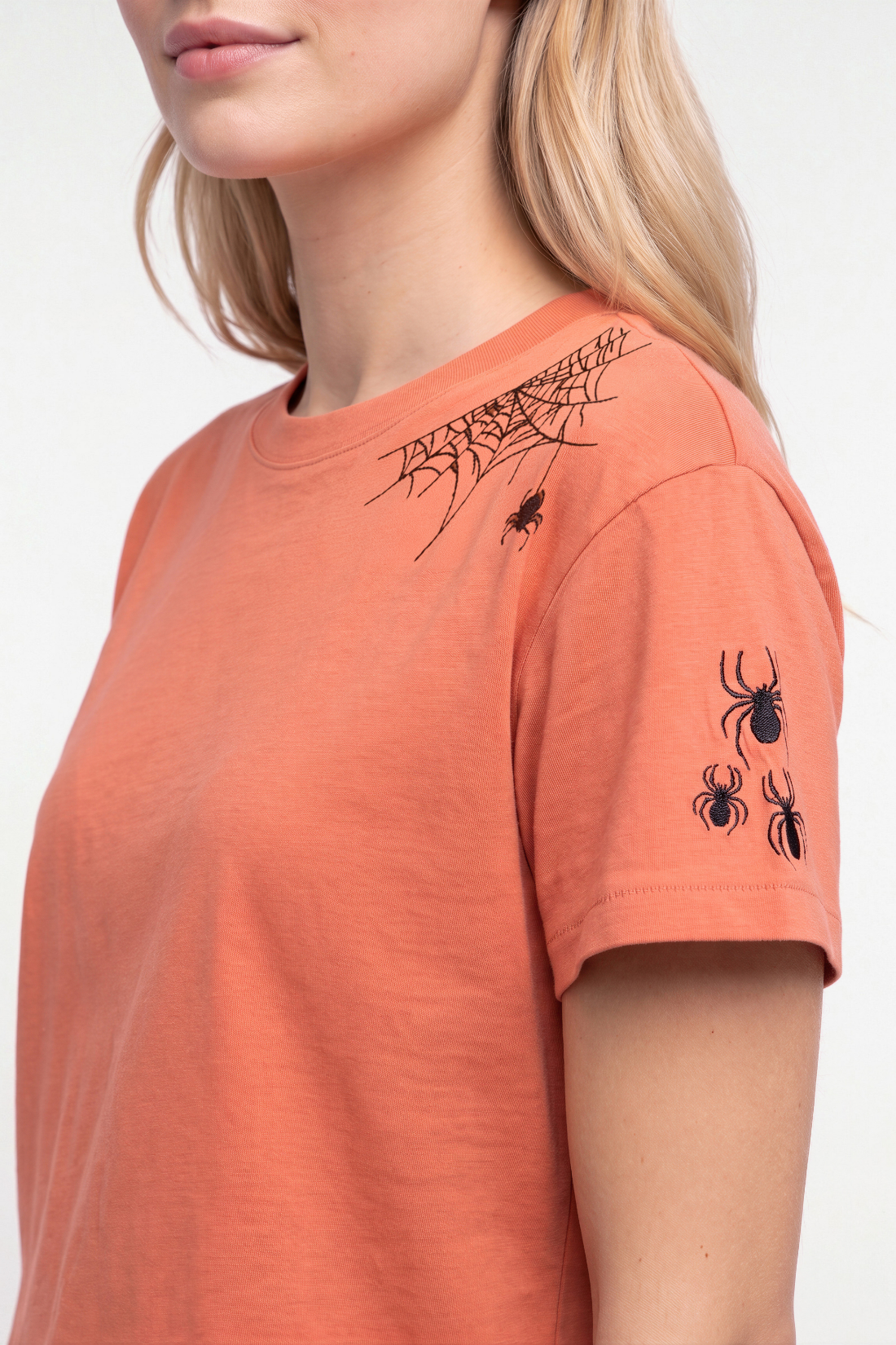 Spider Webs Jamie Tee | Autumn Leaf
