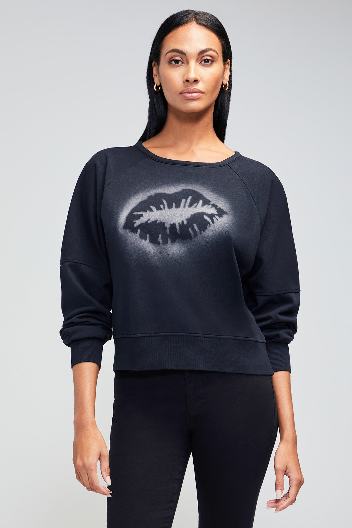 Salt Spray Lips Oliver Twist Pullover | Clean Black