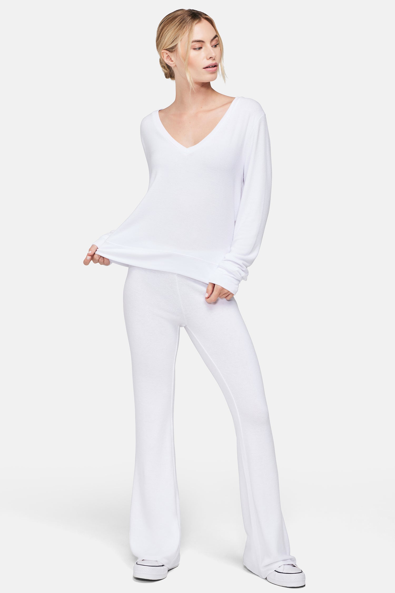 Baggy Beach Jumper Deep V | Clean White