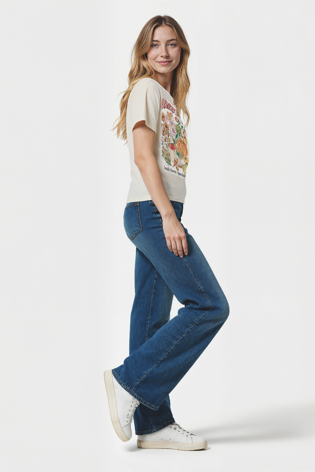 Farmers Market Jamie Tee | Eggnog