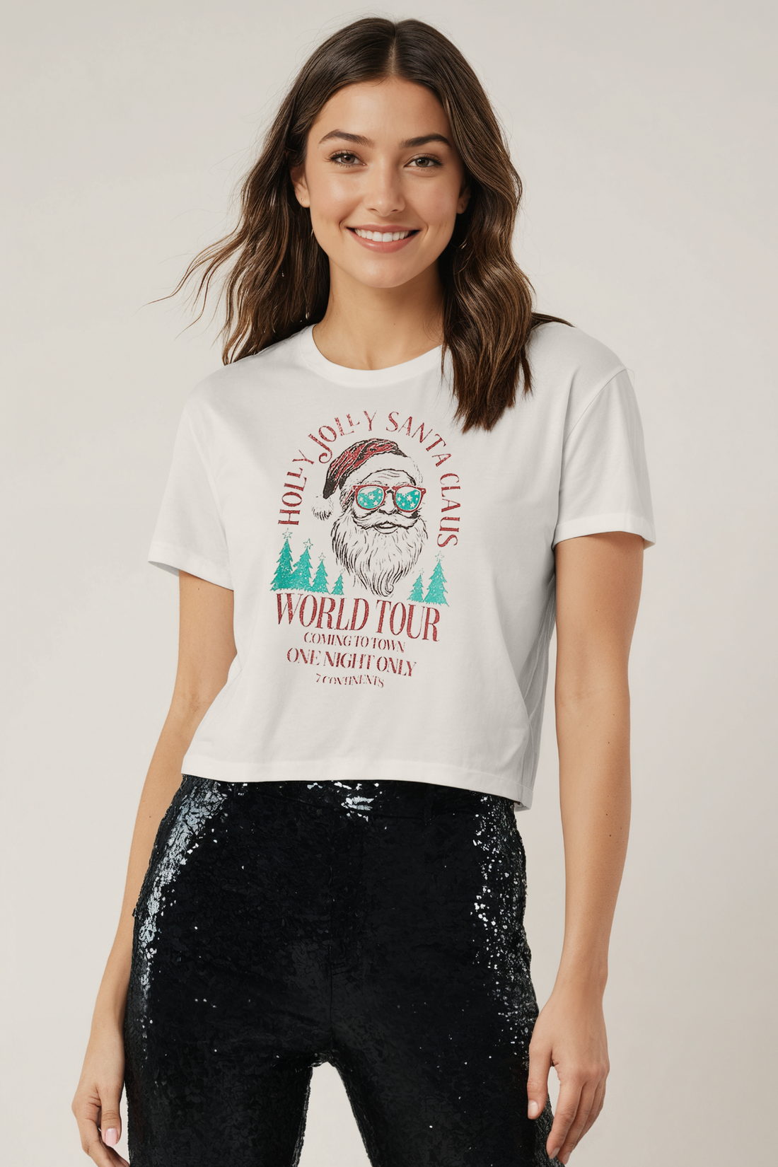 Santa World Tour Jamie Tee | Snow White