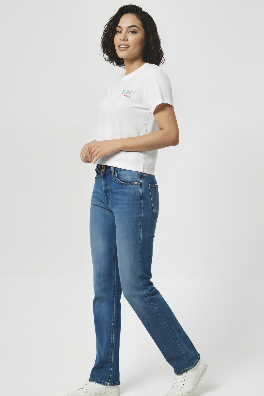 Cocktail Season Jamie Tee | Snow White