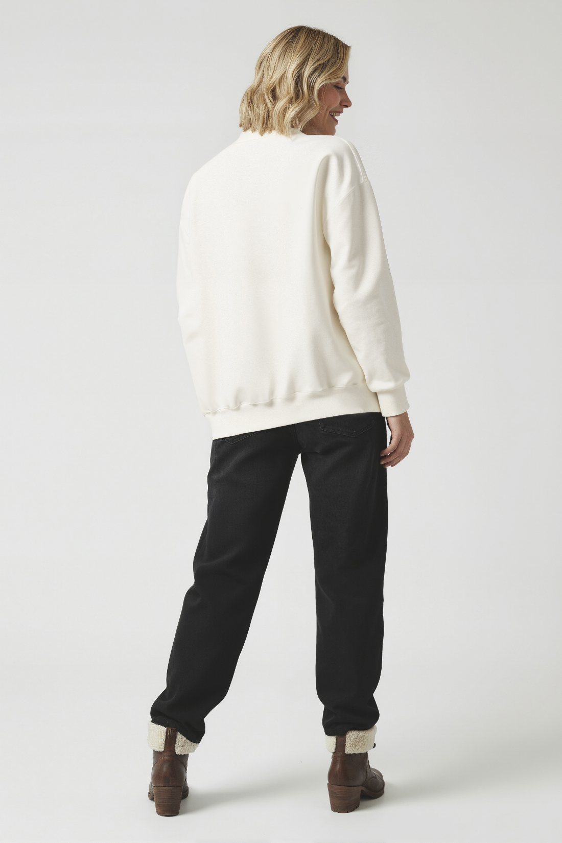 Champ Ski Club Charlie Sweatshirt | Eggnog