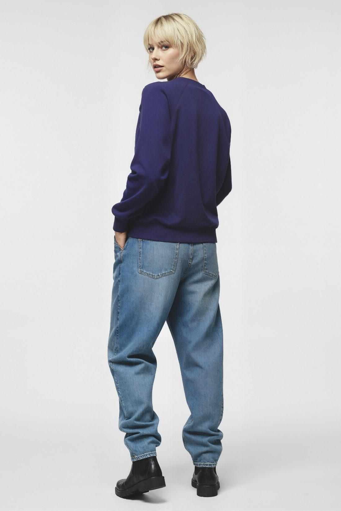 Coffee First Keely Raglan Sweatshirt | Peacoat