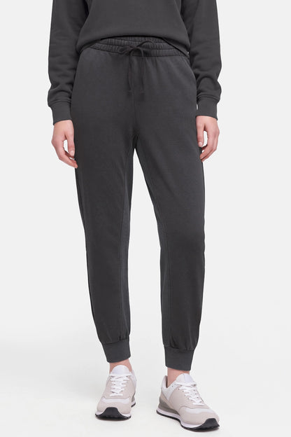 Jade Jogger - Pirate Black