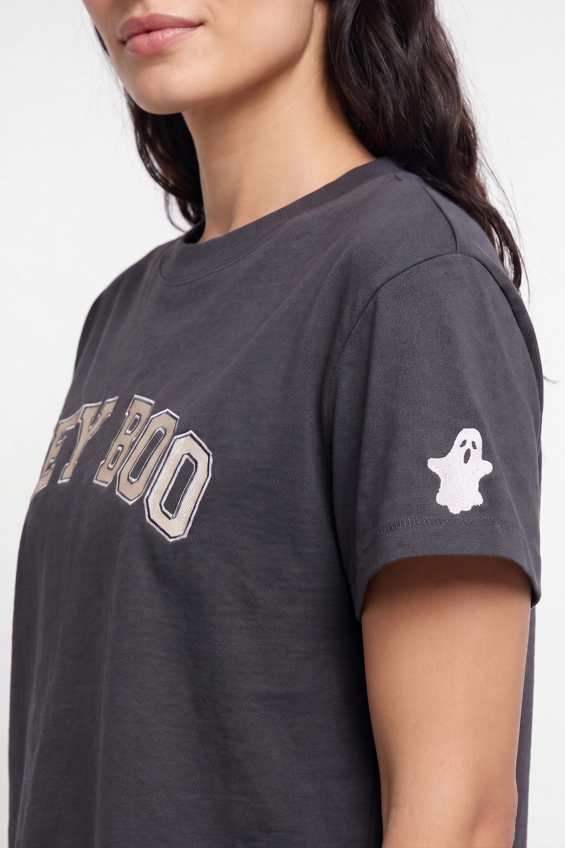 Hey Boo Jamie Tee | Pirate Black