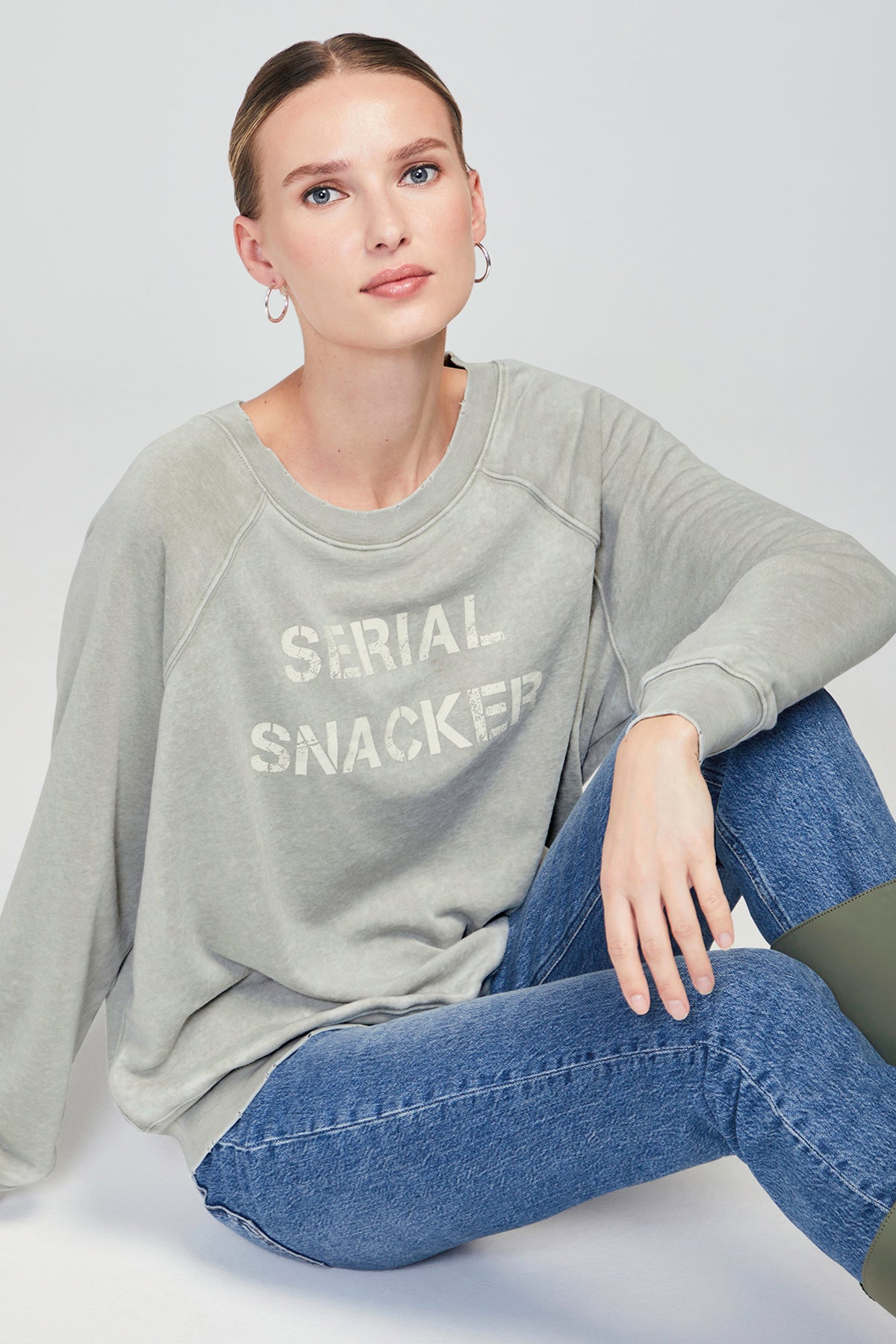 Serial Snacker Sommers Sweatshirt | Seagrass