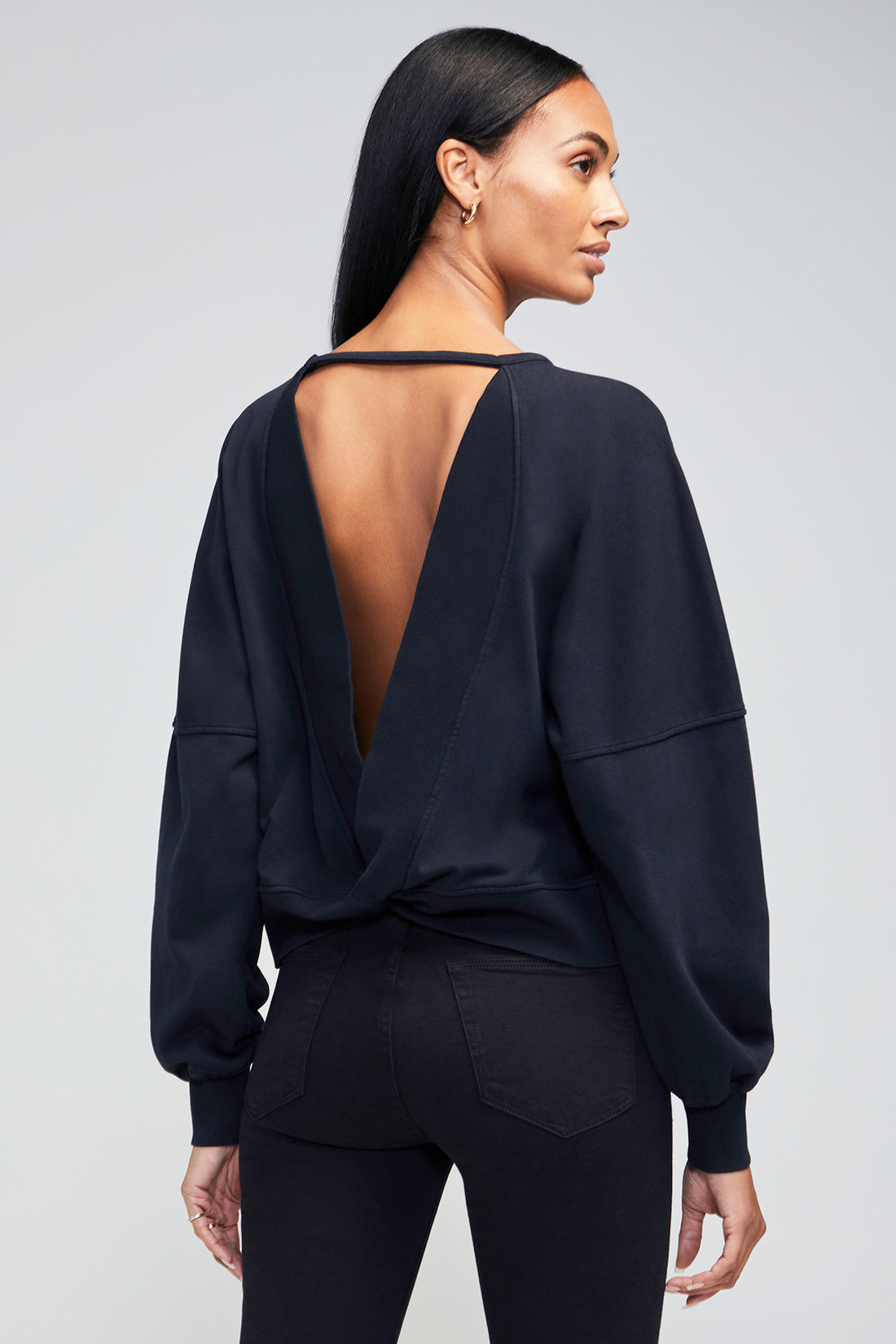 Salt Spray Lips Oliver Twist Pullover | Clean Black