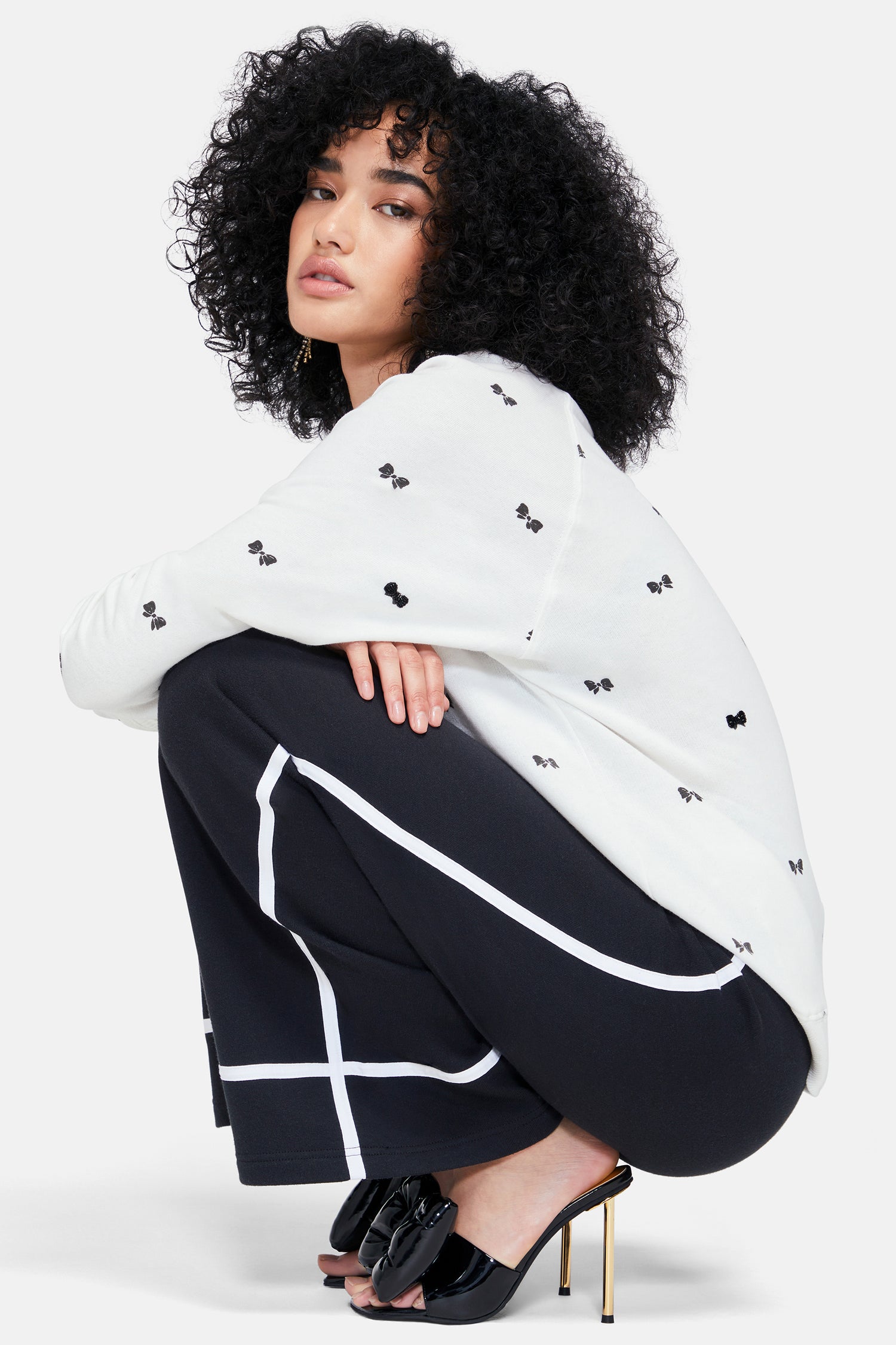 Gordon Bow Sommers Sweatshirt | Vanilla